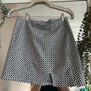 NWOT Hollister knit mini skirt